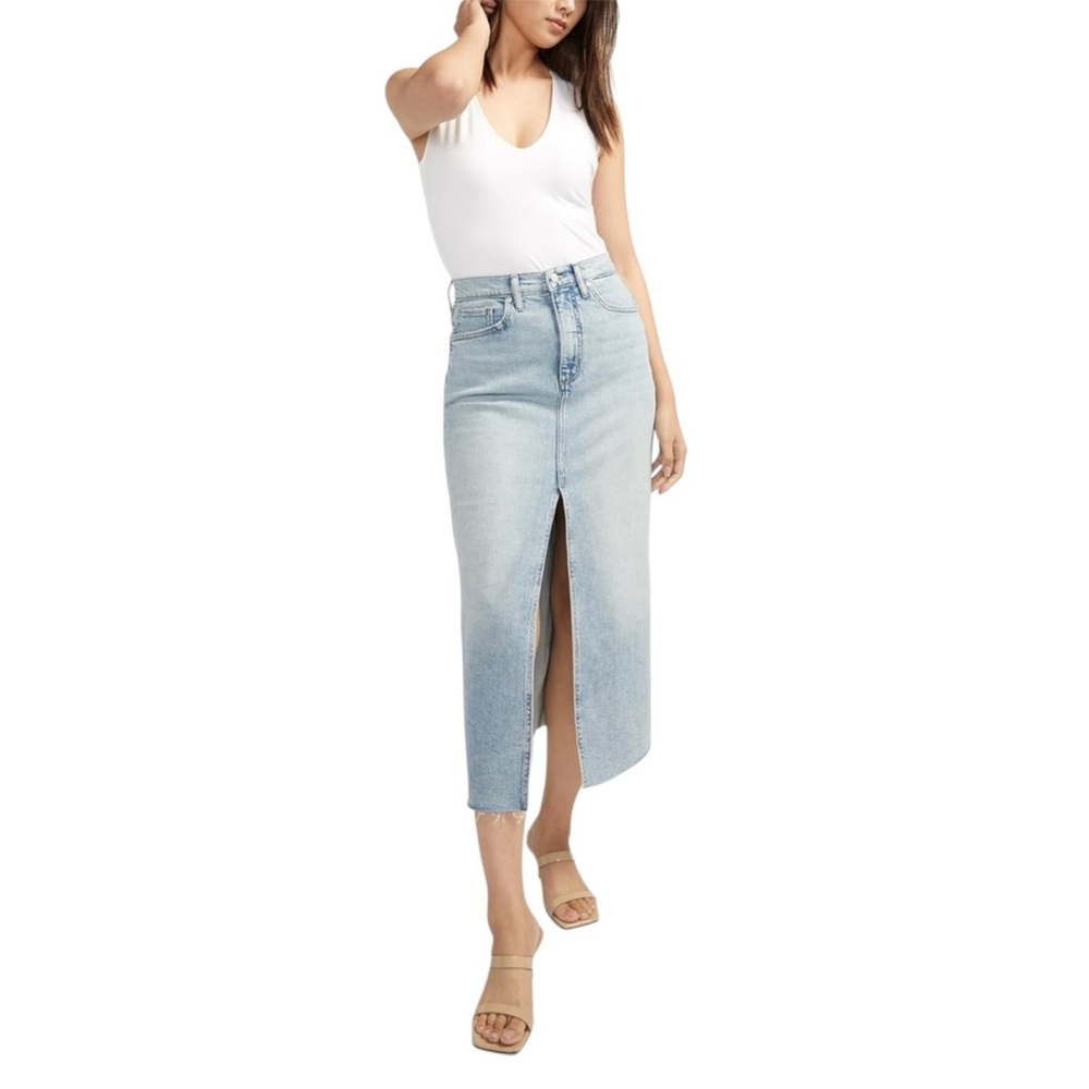 Women’s Light Wash Midi Denim Skirt – J Cat SZ S